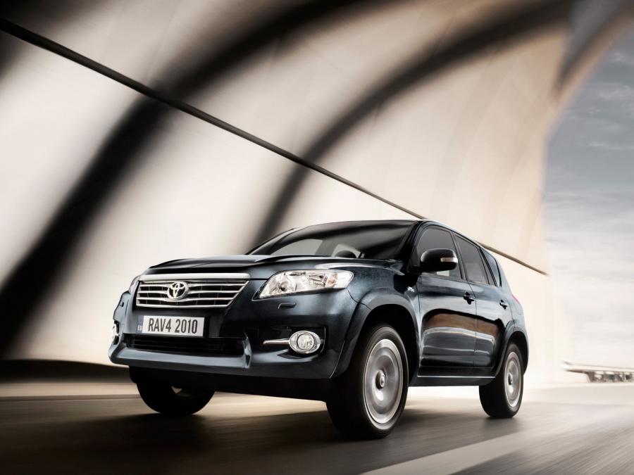  Toyota RAV4 2010 года  (фото 4 из 31)